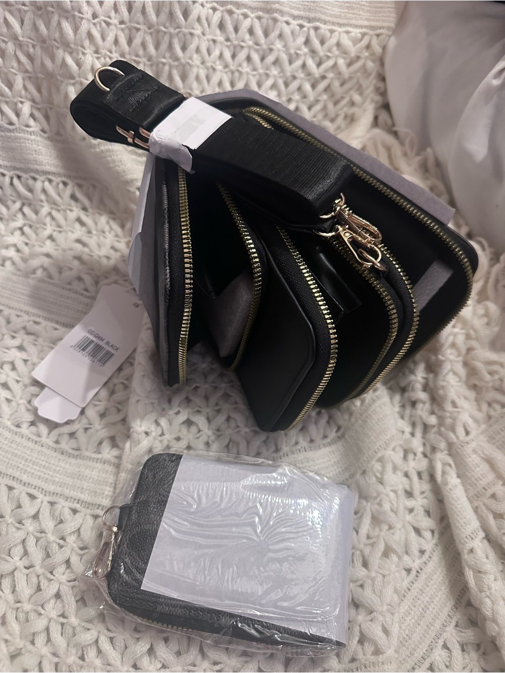 Crossbody purse